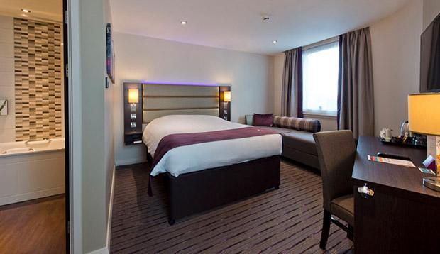 Premier Inn London Bromley Eksteriør billede